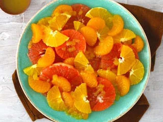 Foto Citrussalade met lemoncurdsaus