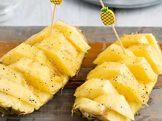 Foto Gebakken ananas met honing