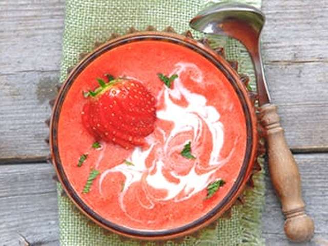 Foto Aardbeiensoep