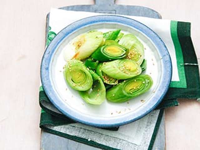 Foto Geroerbakte prei met sesamzaad