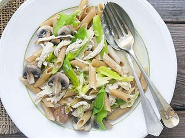 Foto Penne met kip en prei