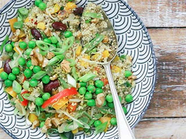 Foto Quinoa met groen en geel