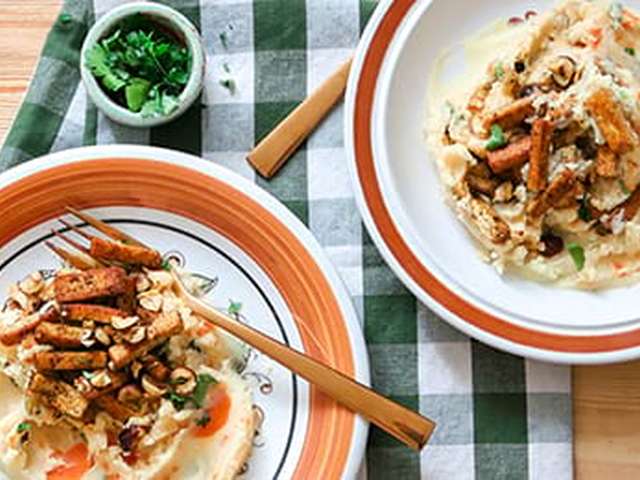 Foto Hutspot met kruidige tofu en hazelnoten