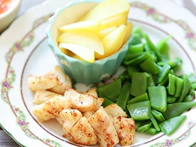 Foto Vissticks met snijboontjes en aardappelen