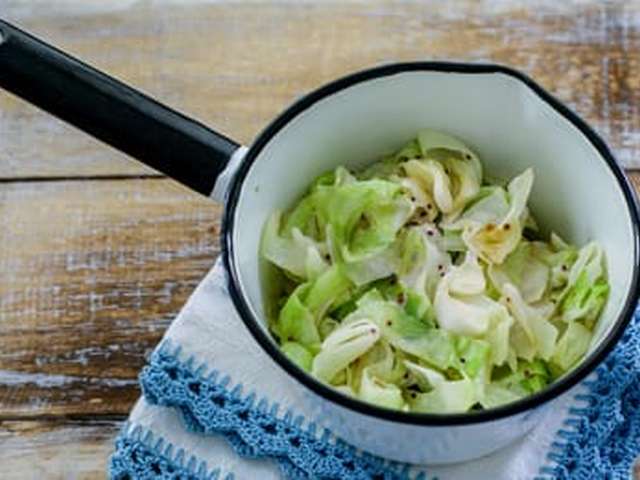 Foto Groene kool met mosterdzaad