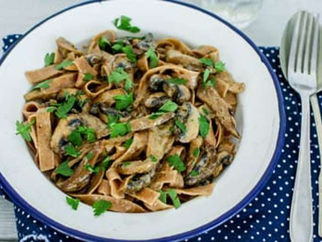 Foto Tagliatelle met paddenstoelen