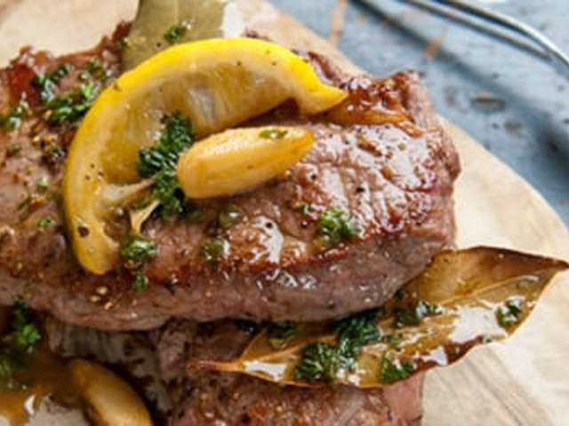 Foto Entrecote met kruidenjus