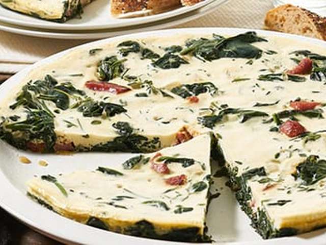 Foto Frittata met spinazie en cervelaat