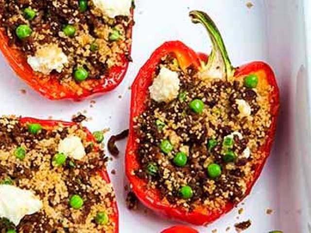 Foto Gevulde paprika met couscous