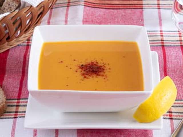 Foto Turkse linzensoep