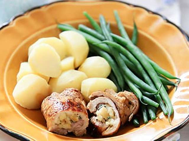 Foto Vleesrolletje gevuld met appel