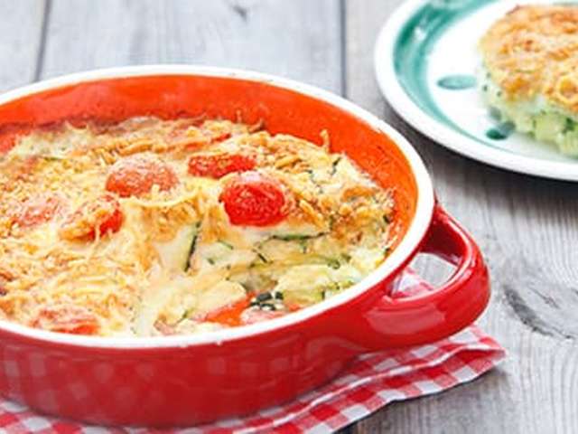 Foto Courgette-tomatengratin met macaroni