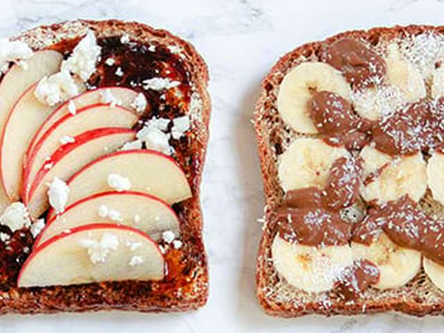 Foto Boterham chocobanaan met kokos