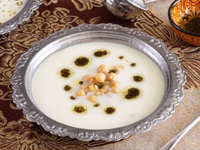 Foto Warme Ayran soep (Sicak Ayran Asi Corbasi)