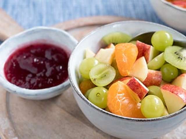 Foto Fruitsalade met cranberrydressing