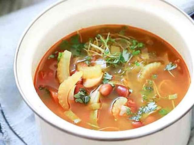 Foto Bruine bonensoep