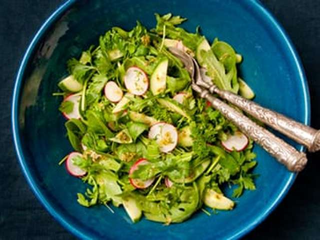 Foto Zomerse kruidensalade