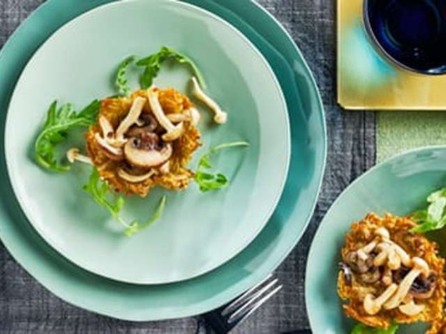 Foto Aardappelpasteitje met paddenstoelen
