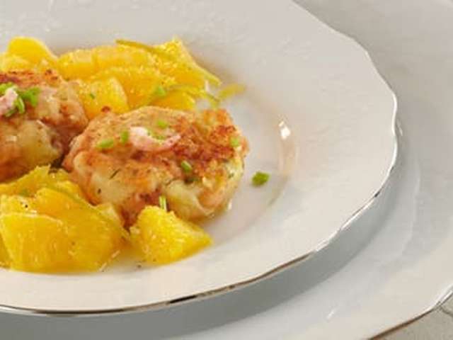 Foto Garnalenkoekjes met sinaasappelsalsa