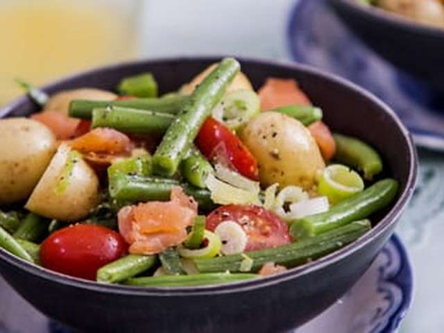 Foto Krieltjessalade met zalm