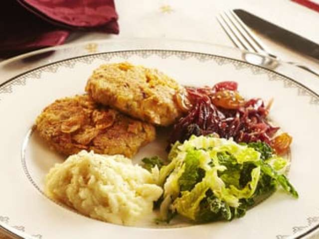 Foto Krokante kikkererwtenkoekjes met rode uienchutney