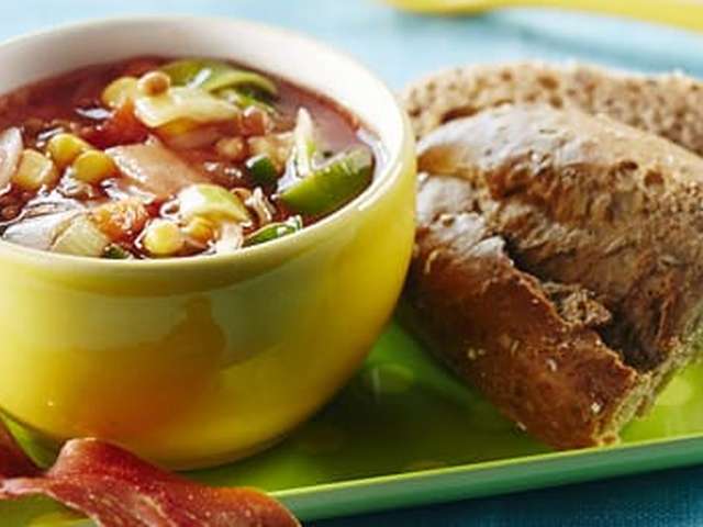 Foto Linzen-tomatensoep