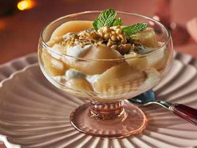 Foto Trifle met stoofpeertjes