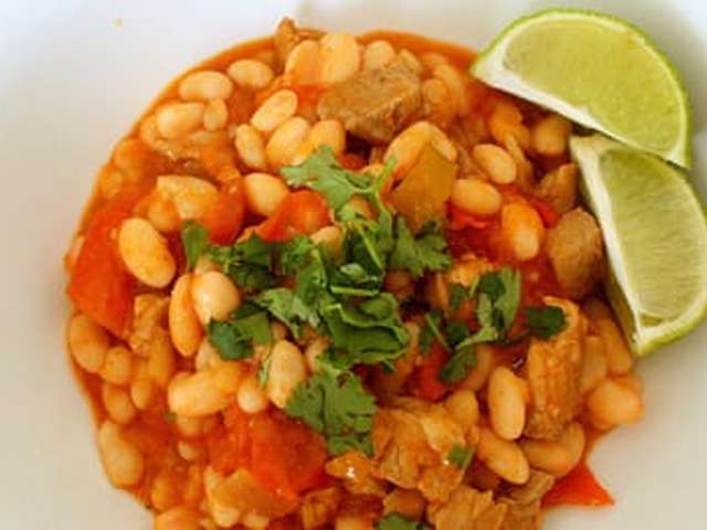 Foto Witte bonenchili met limoen